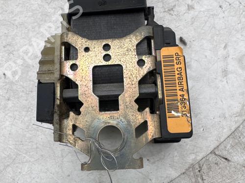 front-left-seatbelt-renault-kangoo-kc01_-1997-37246216 main image
