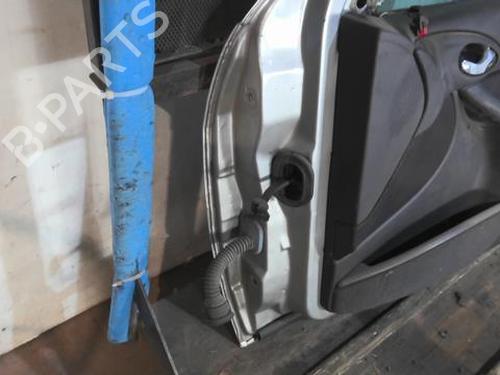 Right front door FORD FOCUS I (DAW, DBW) 1.8 Turbo DI / TDDi | BP21999080C3 