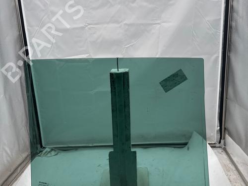 rear-left-door-window-renault-modus-grand-modus-fjp0_-2004-36378752 main image