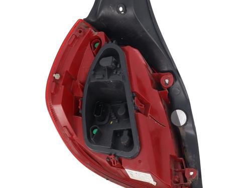 Right taillight RENAULT CLIO III (BR0/1, CR0/1) 1.2 16V Hi-Flex (BR1U, CR1U) | BP31610346C35 