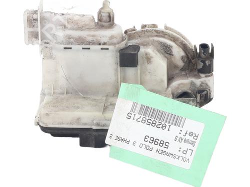Used Front left lock VW POLO (6N2) 1.9 SDI (64 hp) 24374755