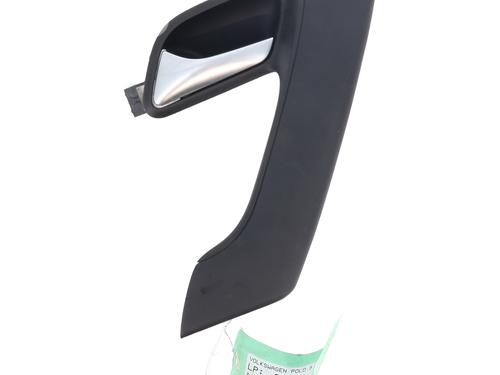 Venstre bak invendig håndtak VW POLO V (6R1, 6C1) 1.2 TDI (75 hp) 30581362