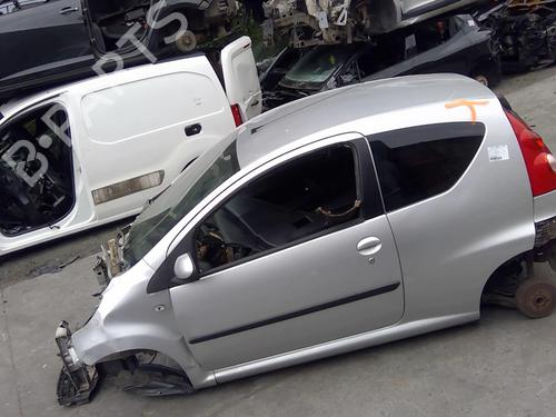 Front left window mechanism PEUGEOT 107 (PM_, PN_) 1.4 HDi | BP27641610C22 