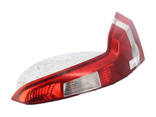 right-taillight-volvo-v50-545-2003-2004-2005-2006-2007-2008-2009-2010-2011-2012-26163163 main image