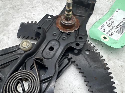 Used Front right window mechanism Front right window mechanism 36850894 36850894