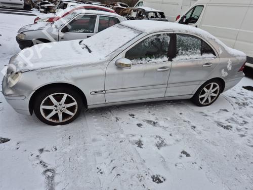 Seat buckle MERCEDES-BENZ C-CLASS (W203) C 220 CDI (203.006) | BP31878701I32 