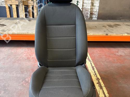 Left front seat FORD FOCUS II (DA_, HCP, DP) 1.6 TDCi | BP38940362C15 - Image 4
