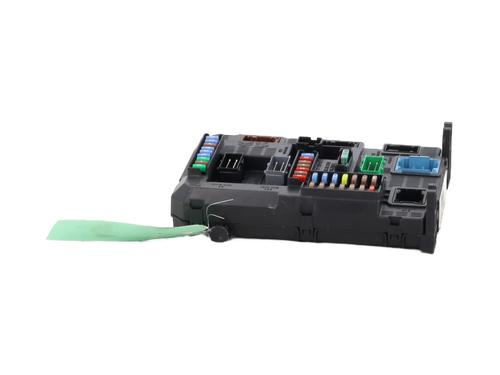 Fuse box PEUGEOT 208 I (CA_, CC_) 1.0 VTi | BP28528178E1 
