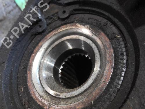 Left front steering knuckle PEUGEOT 307 (3A/C) 1.4 16V | BP26156477M25