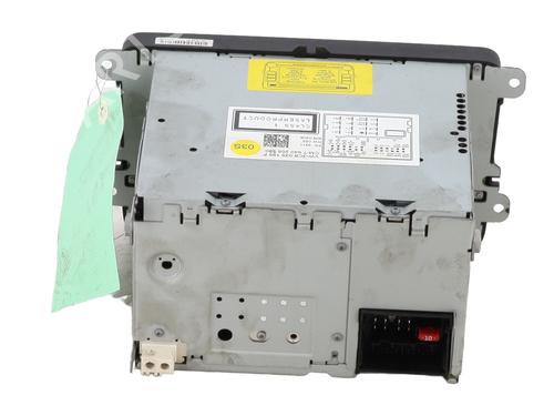 Used Radio Radio VW SCIROCCO III (137, 138) 2.0 TDI (140 hp) 21817842 21817842