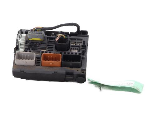 Fuse box CITROËN C5 III (RD_) 2.0 HDi 140 (RDRHF8, RDRHFA, RDRHA8, RDRHAJ) | BP32872473E1 - Image 4