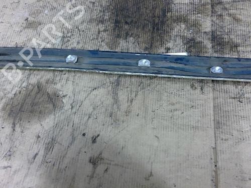 door-moulding-trim-peugeot-607-9d-9u-2000-31704729 main image
