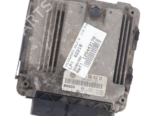 Engine control unit (ECU) VW GOLF VI (5K1)  | BP35902323M57  - Image 5