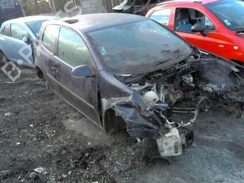 Left headlight VW GOLF V (1K1) 1.9 TDI | BP20368043C28 