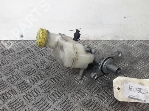 Used Brake master cylinder FIAT 500 (312_) 1.2 (312AXA1A) (69 hp) 21558035