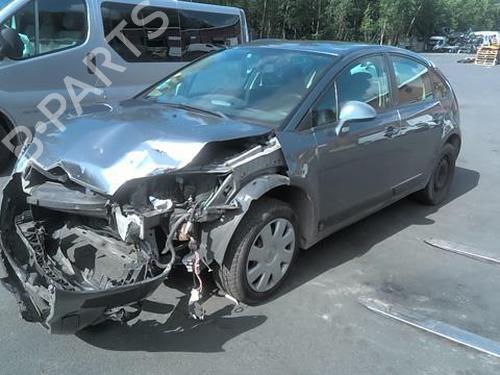 Front left quarter glass CITROËN C4 I (LC_) 1.6 HDi | BP20358577C111 
