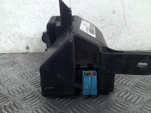 Used Fuse box Fuse box PEUGEOT 206 Hatchback (2A/C) 1.6 i (89 hp) 20354538 20354538