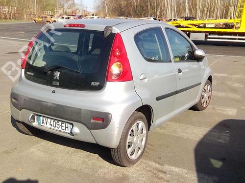 Right taillight PEUGEOT 107 (PM_, PN_) 1.0 | BP20370174C35 