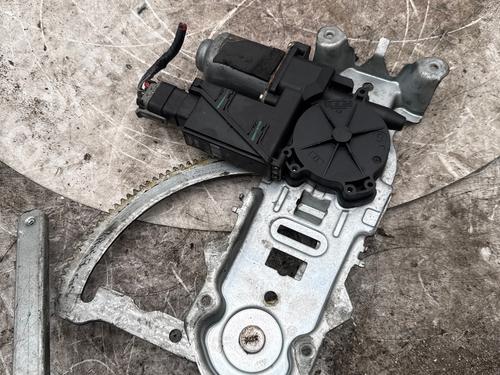 front-right-window-mechanism-opel-corsa-c-x01-2000-2001-2002-2003-2004-2005-2006-2007-2008-2009-38602944 main image