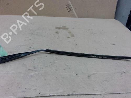rear-windshield-wiper-arm-toyota-yaris-verso-_p2_-1999-2000-2001-2002-2003-2004-2005-32460675 main image