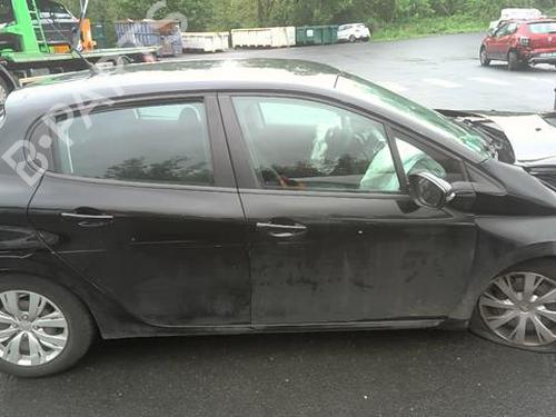Right taillight PEUGEOT 208 I (CA_, CC_) 1.6 HDi / BlueHDi 75 | BP20365871C35 