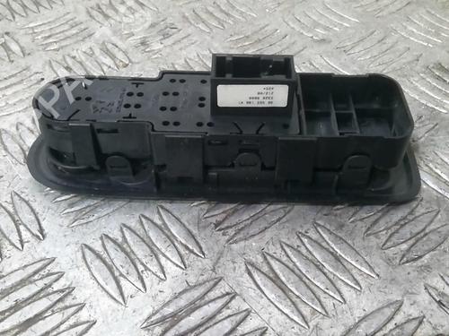 Used Left front window switch Left front window switch PEUGEOT 308 I (4A_, 4C_) 1.6 HDi (90 hp) 20357507 20357507