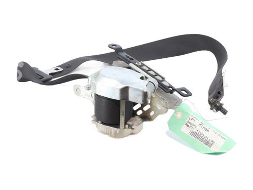 front-right-seatbelt-suzuki-swift-iii-mz-ez-2005-32075365 main image