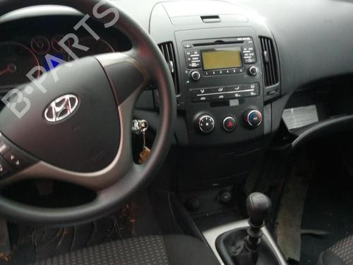 Rear parcel shelf HYUNDAI i30 (FD) 1.6 CRDi | BP27398225C85  - Image 26