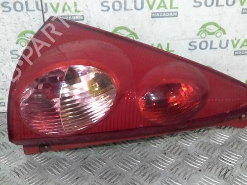 Used Left taillight PEUGEOT 107 (PM_, PN_) 1.4 HDi (54 hp) 22003931