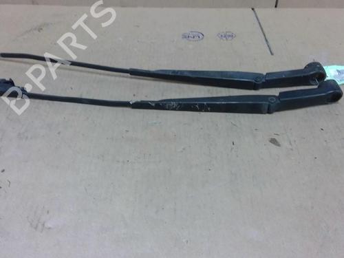 Used Front windshield wiper arm CITROËN C4 Picasso I MPV (UD_) 1.6 HDi (109 hp) 26184750