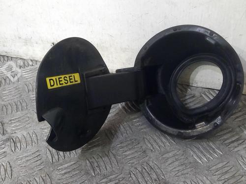 Used Fuel flap PEUGEOT 208 I (CA_, CC_) 1.4 HDi (68 hp) 20367961