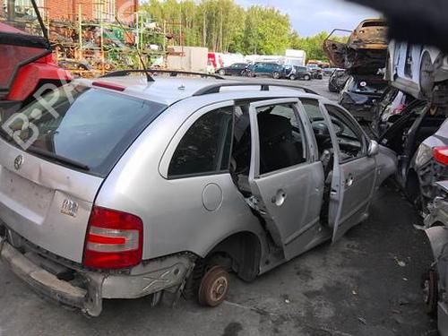 Klamka zewnętrzna drzwi przednich prawych SKODA FABIA I Combi (6Y5) 1.4 TDI | BP29197058C129 