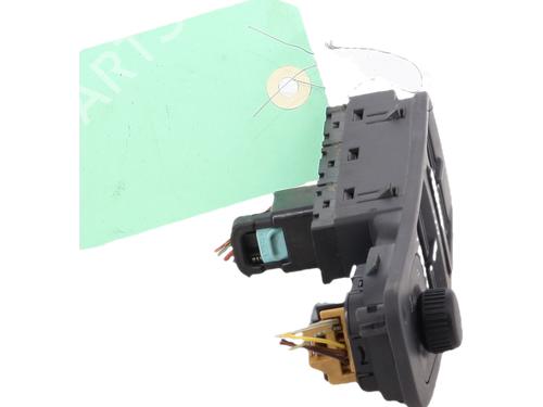 Left front window switch VW TIGUAN (5N_) 2.0 TDI 4motion | BP36095573I27 - Image 5