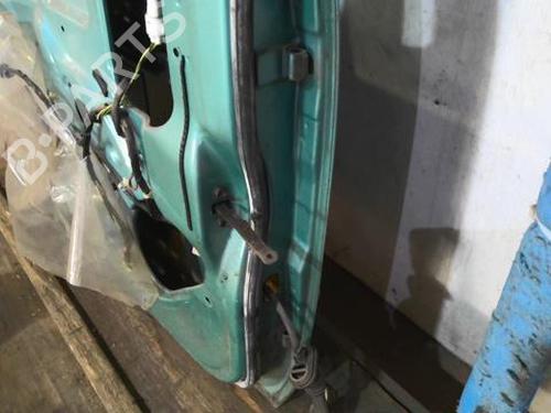 Used Left front door OPEL AGILA (A) (H00) 1.2 16V (F68) (75 hp) 22000946