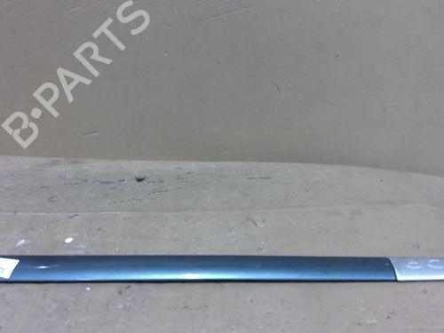 Modanatura della portiera RENAULT CLIO II (BB_, CB_) 1.5 dCi (B/C2J) (68 hp) 30878019