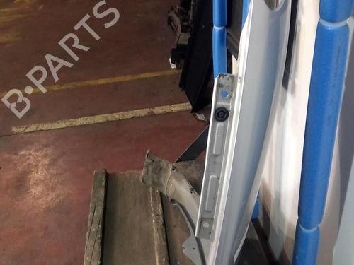 Right front fenders KIA CARENS III MPV (UN) 2.0 CRDi 140 | BP20355656C42 