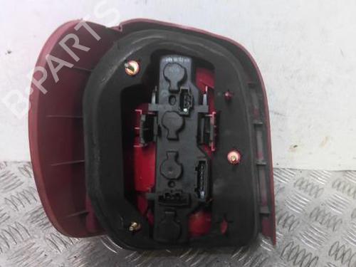 Right taillight VW POLO (6N2) 1.9 SDI | BP20366383C35 