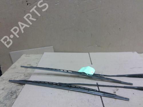 Front windshield wiper arm RENAULT MASTER III Van (FV) 2.3 dCi 145 FWD (FV0E, FV0F, FV0H, FV02, FV0M, FV0S,... | BP31909723C143