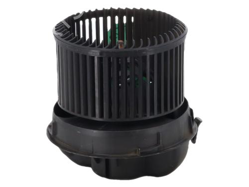 Used Heater blower motor Heater blower motor PEUGEOT 107 (PM_, PN_) 1.0 (68 hp) 39957500 39957500