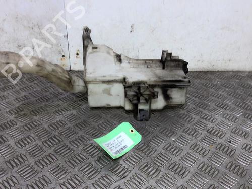 Windscreen washer tank PEUGEOT 407 (6D_) 2.0 HDi 135 (6DRHRH, 6DRHRE, 6DRHRG, 6DRHRJ) | BP20354756C113