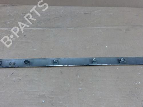 Dørliste Dørliste PEUGEOT 5008 (0U_, 0E_) 2.0 HDi 150 / BlueHDi 150 (150 hp) 30627661 30627661