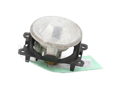 Used Left front fog light Left front fog light PEUGEOT 208 I (CA_, CC_) 1.6 HDi / BlueHDi 75 (75 hp) 28589648 28589648