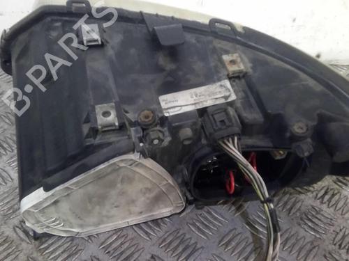 Right headlight CHRYSLER VOYAGER IV (RG, RS) 2.5 CRD | BP22002756C29 