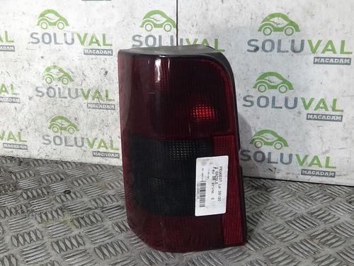 Used Left taillight Left taillight PEUGEOT PARTNER MPV (5_, G_) 2.0 HDI (90 hp) 22002995 22002995