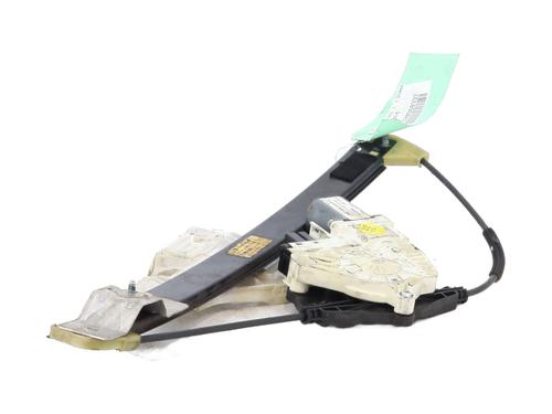 Rudehejsemekanisme venstre bagtil AUDI A4 B8 (8K2) 2.0 TDI (143 hp) 32383143