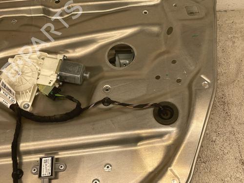 front-right-window-mechanism-mercedes-benz-c-class-w204-2007-2008-2009-2010-2011-2012-2013-2014-2015-36591849 main image