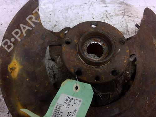 Used Left front steering knuckle Left front steering knuckle ALFA ROMEO 164 (164_) 3.0 V6 (164.H1A, 164.H1B, 164.K1P) (180 hp) 33418768 33418768