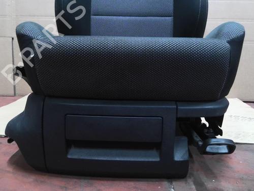 Right front seat SKODA FABIA II (542) 1.6 TDI | BP31344467C16