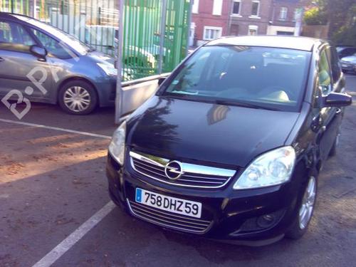 Left mirror OPEL ZAFIRA / ZAFIRA FAMILY B (A05) 1.9 CDTI (M75) | BP22000598C26 