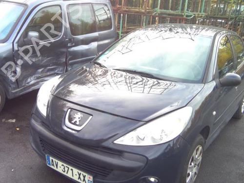 Right mirror PEUGEOT 206+ (2L_, 2M_) 1.4 i (2LKFWA, 2MKFWA) | BP21592138C27 